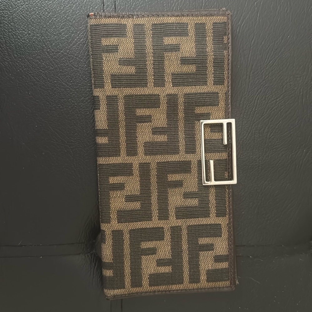 Fendi wallet